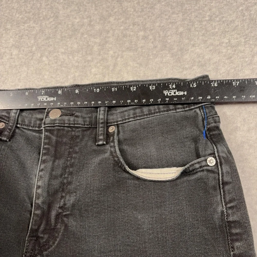 Levis levis 502